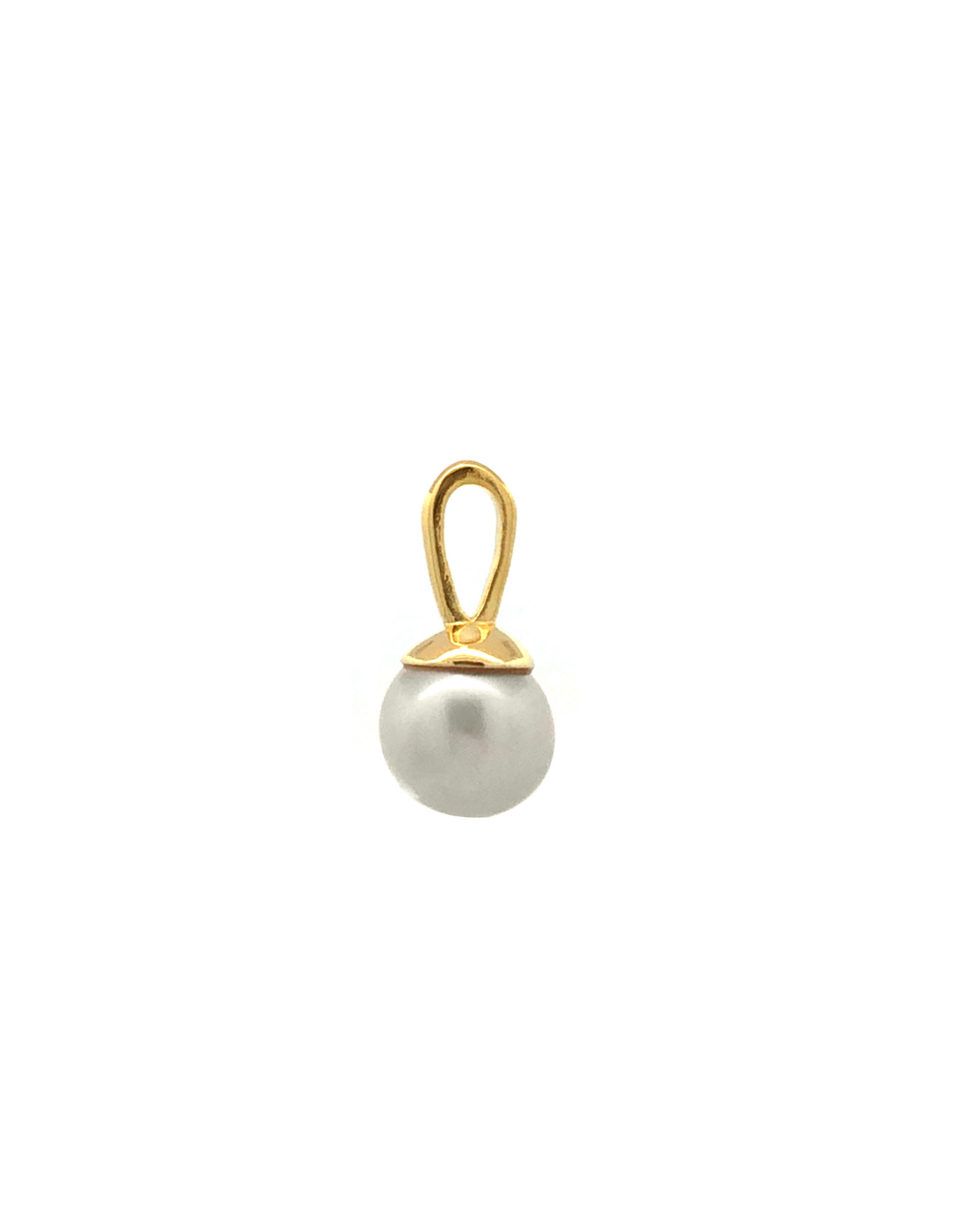 VELA Pearl Charm