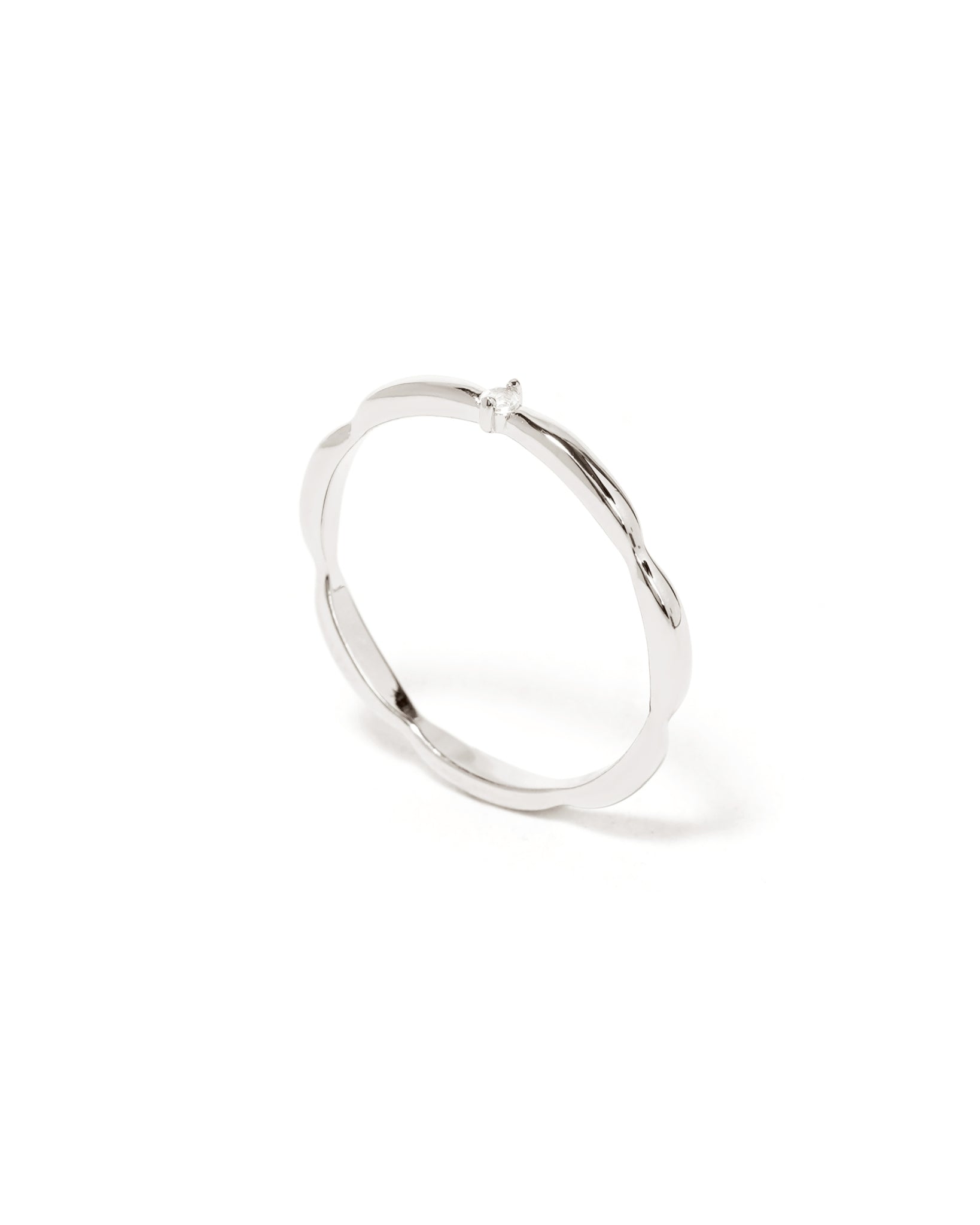 Linea Ring