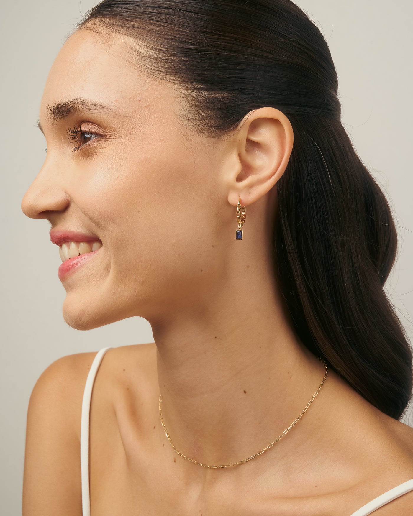 Pilar Ohranhänger