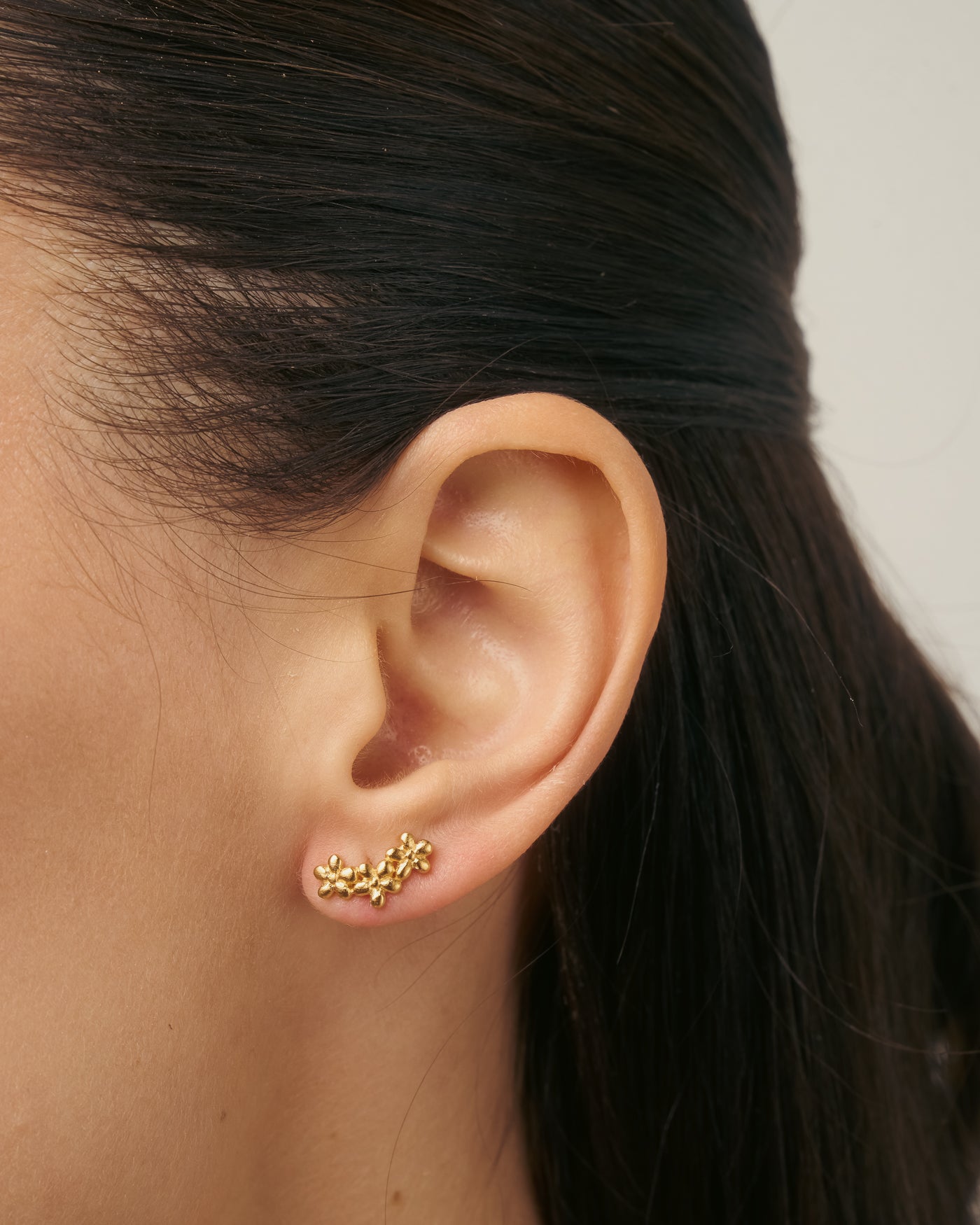 Dia earrings