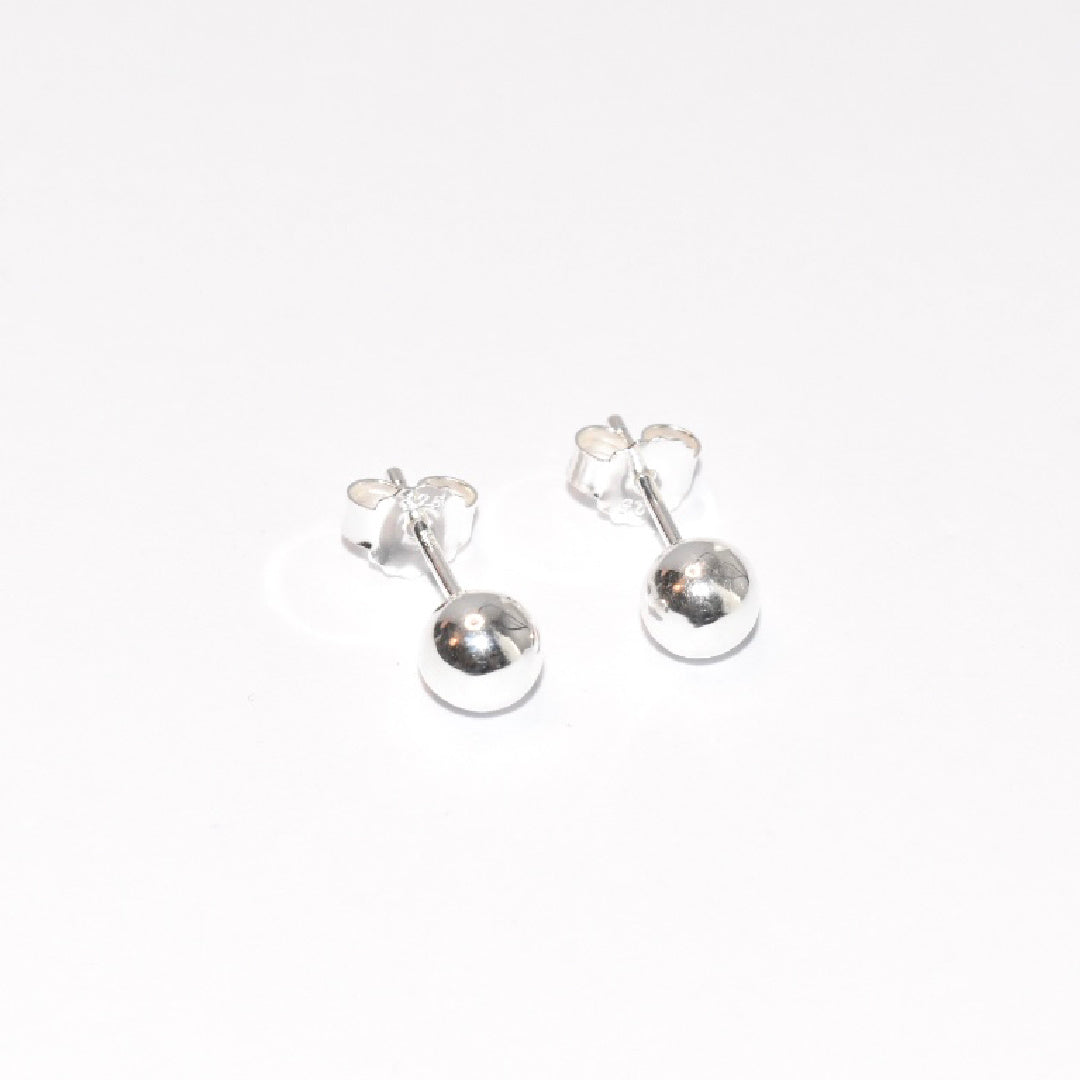 Una earrings