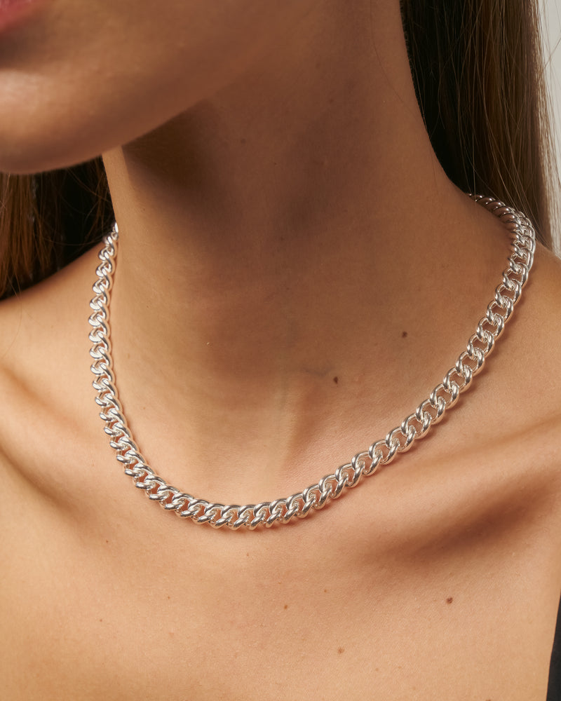 Casa Choker