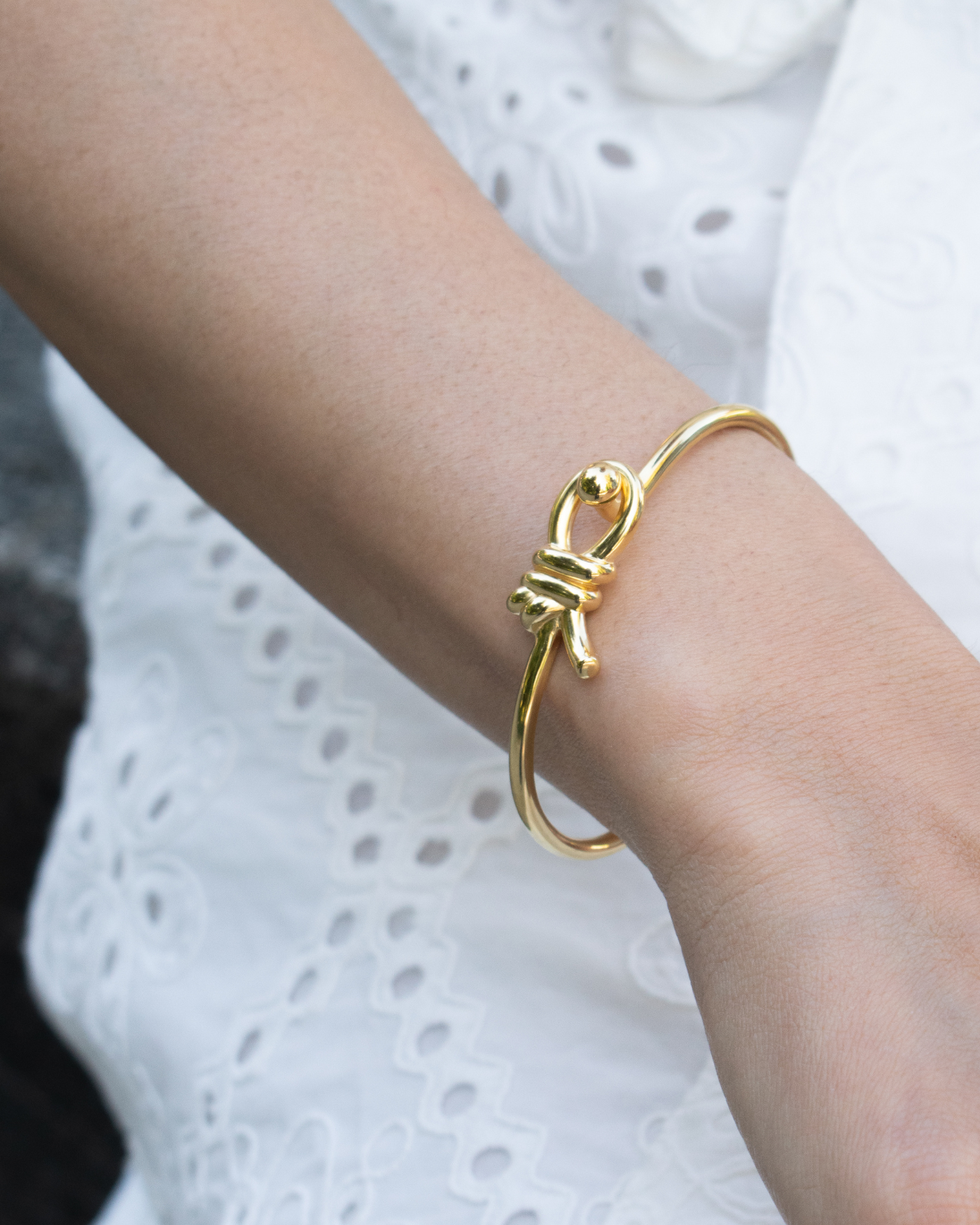 Love Knot Armreifen