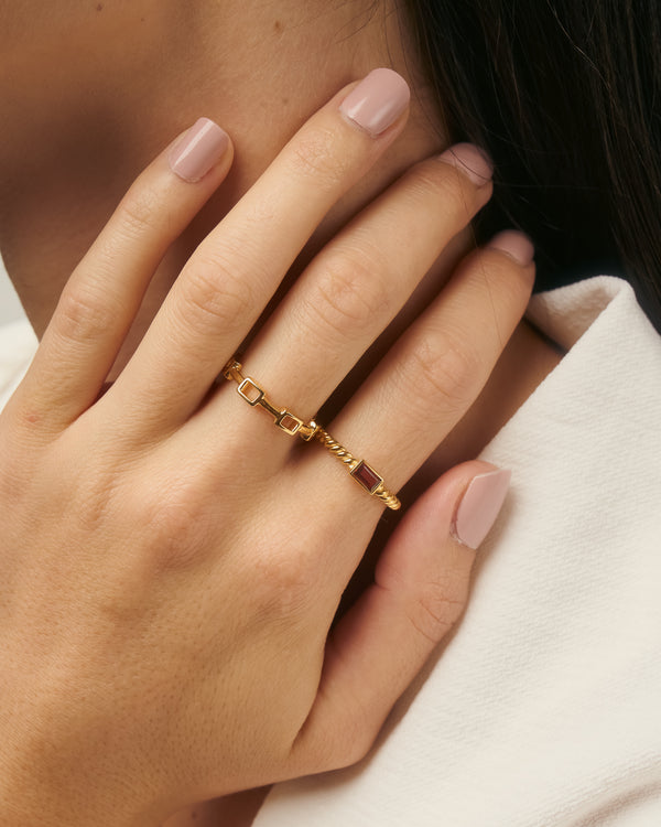 Pilar Love Rings